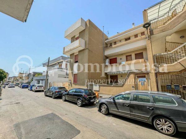 casa indipendente in vendita a Parabita