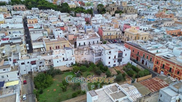 casa indipendente in vendita a Parabita
