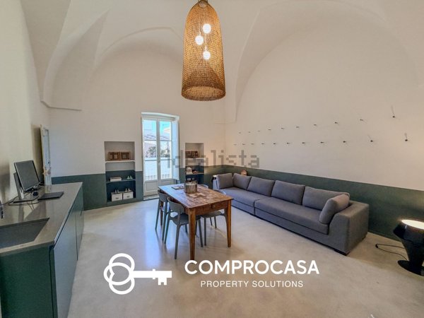 pentavano in vendita a Parabita