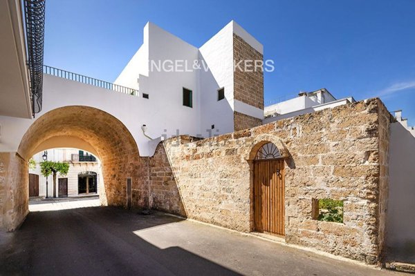 casa indipendente in vendita a Parabita