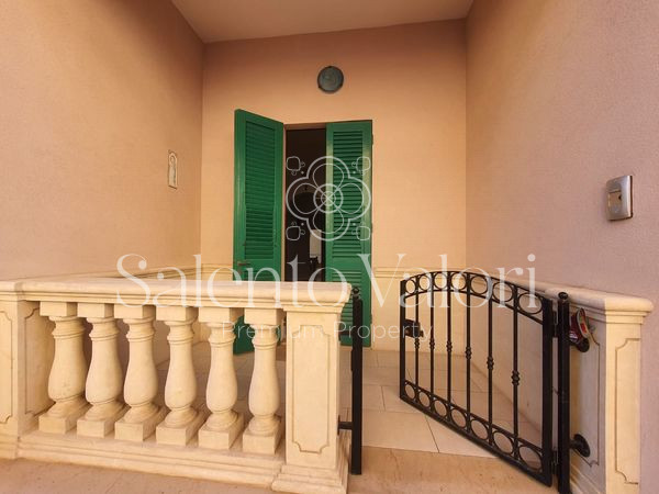 casa indipendente in vendita a Parabita