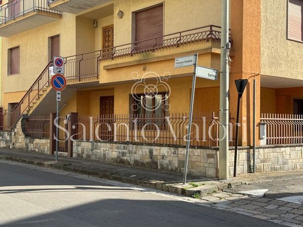 appartamento in vendita a Parabita