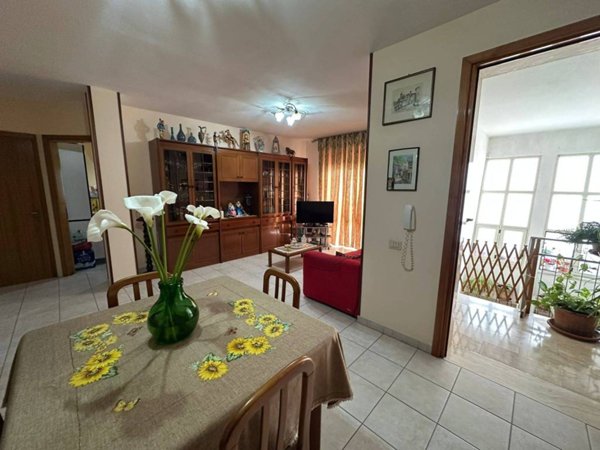 casa indipendente in vendita a Parabita