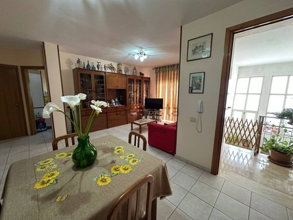 casa indipendente in vendita a Parabita