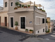 casa indipendente in vendita a Parabita