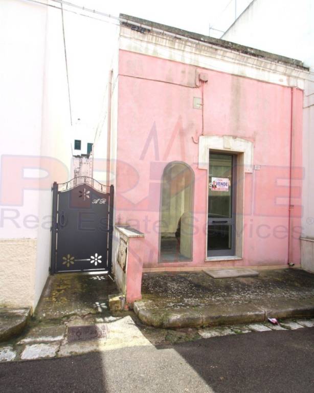 casa indipendente in vendita a Parabita