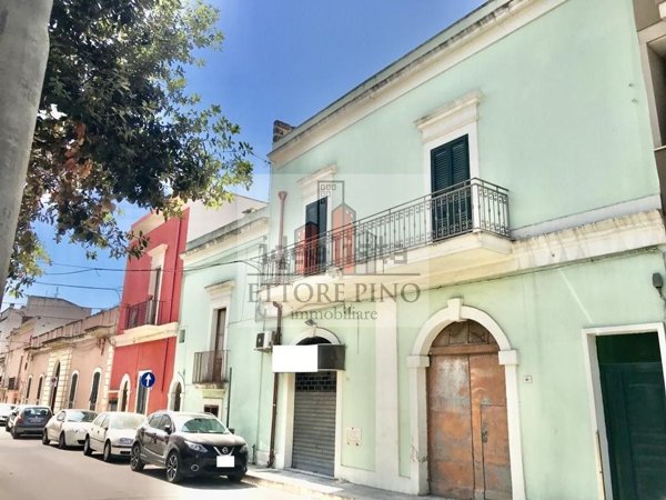 casa indipendente in vendita a Parabita