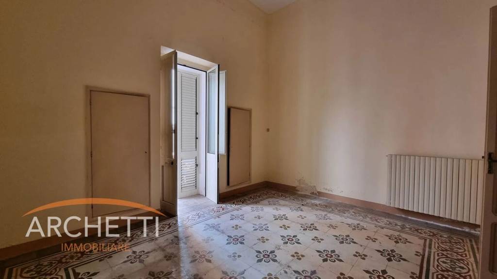 casa indipendente in vendita a Parabita
