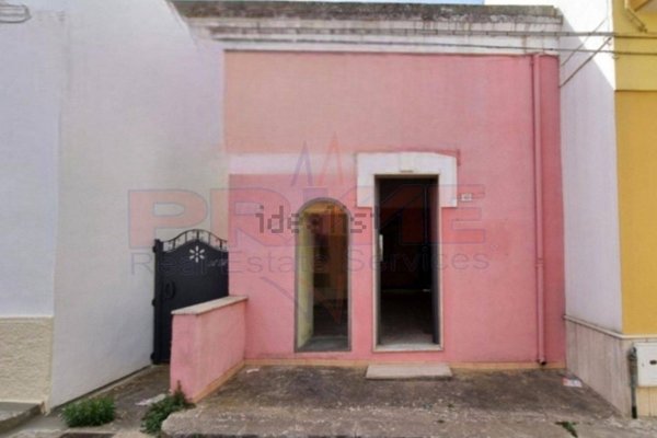 casa indipendente in vendita a Parabita