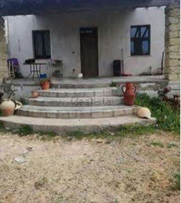 casa indipendente in vendita a Parabita