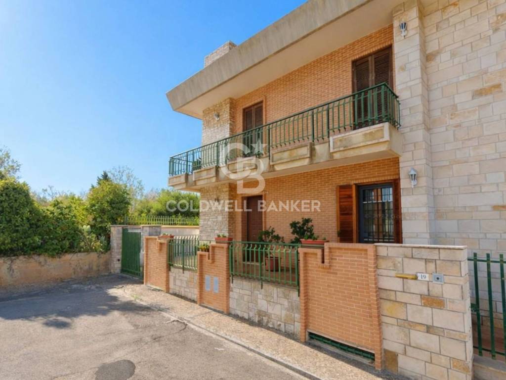 appartamento in vendita a Parabita