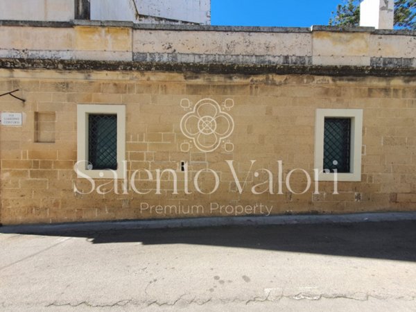 casa indipendente in vendita a Parabita