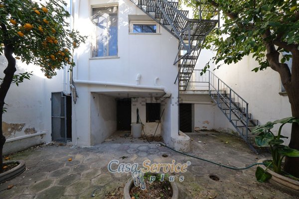 casa indipendente in vendita a Parabita