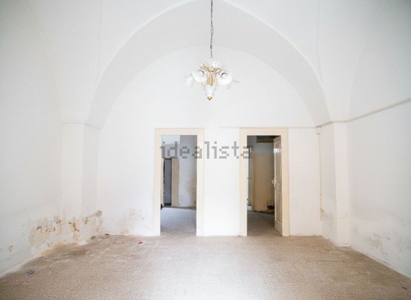 casa indipendente in vendita a Parabita