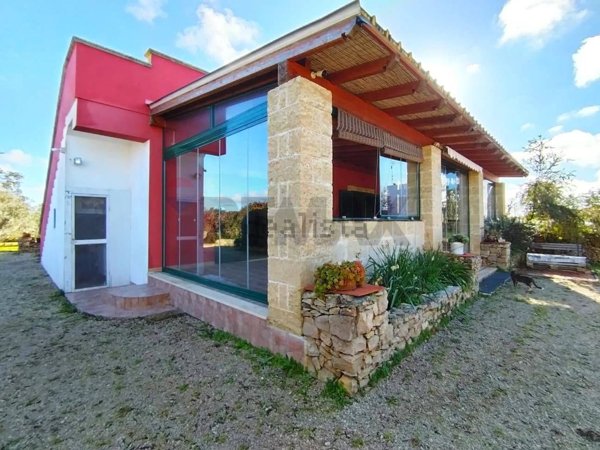 casa indipendente in vendita a Parabita