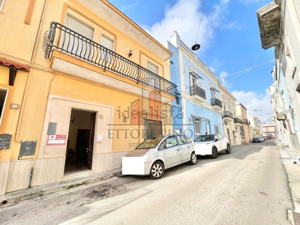 casa indipendente in vendita a Parabita