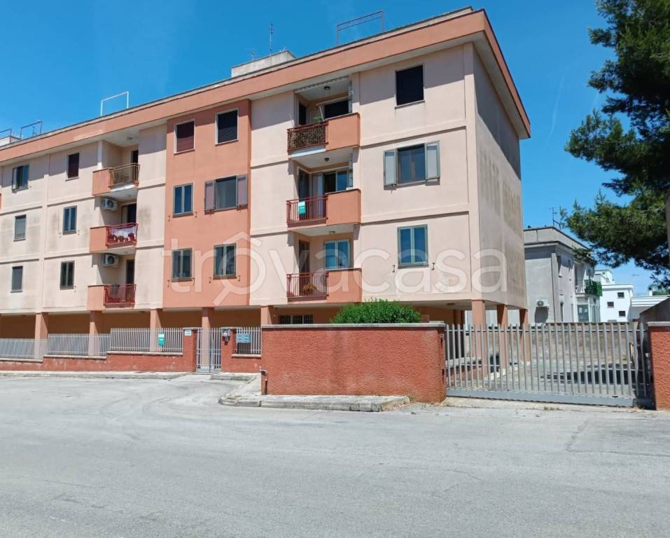 appartamento in vendita a Parabita
