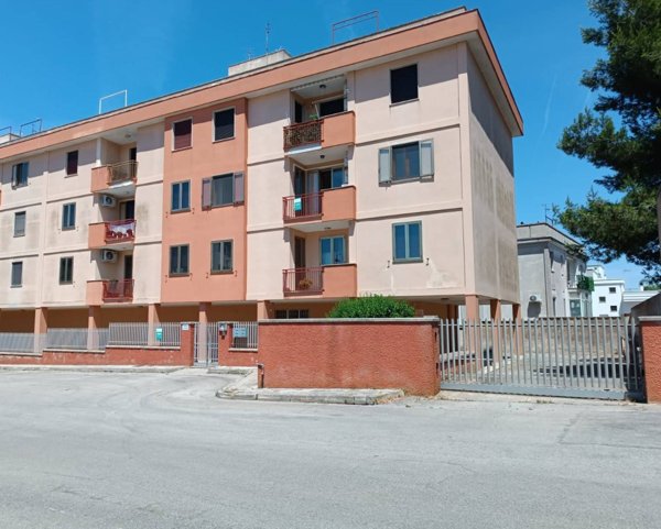 appartamento in vendita a Parabita