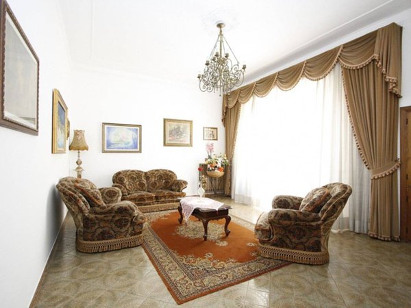 casa indipendente in vendita a Parabita