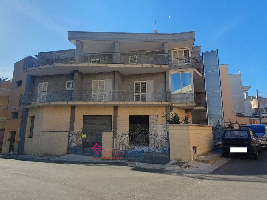 appartamento in vendita a Parabita