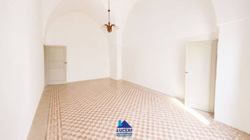 appartamento in vendita a Parabita