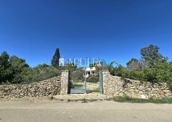 casa indipendente in vendita a Parabita