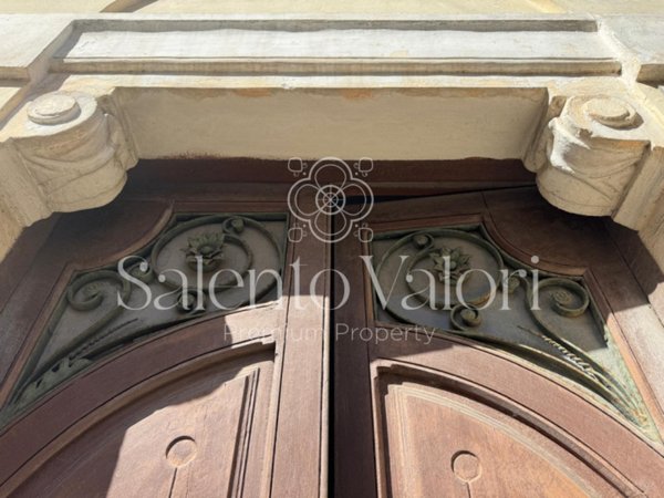 casa indipendente in vendita a Parabita