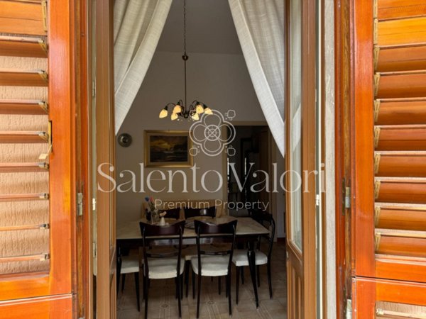 casa indipendente in vendita a Parabita