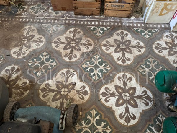 casa indipendente in vendita a Parabita