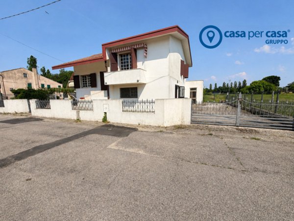 appartamento in vendita a Parabita