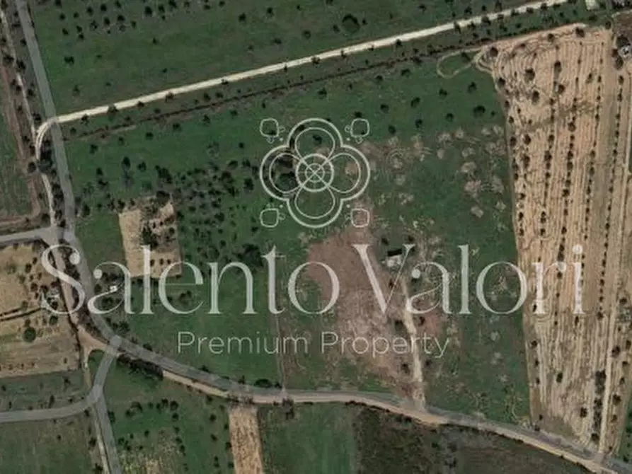 casa indipendente in vendita a Parabita