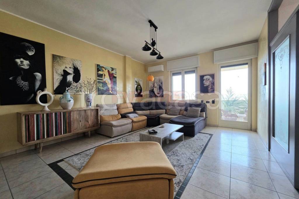 casa indipendente in vendita a Parabita