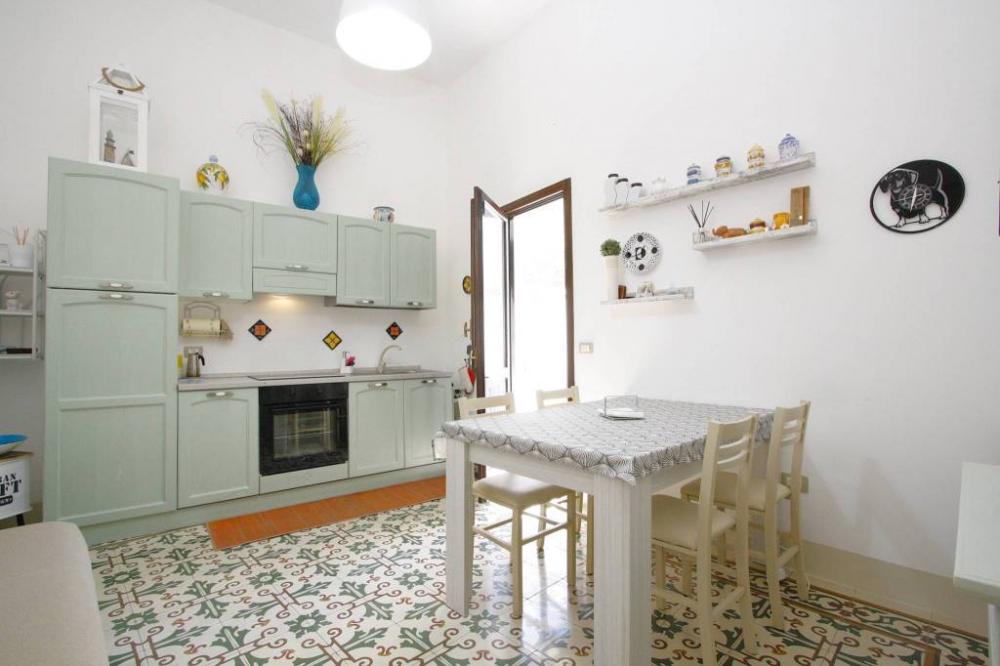 casa indipendente in vendita a Parabita