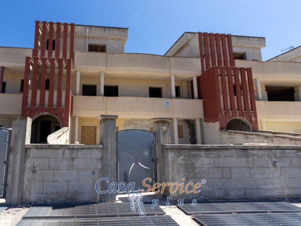 casa indipendente in vendita a Parabita