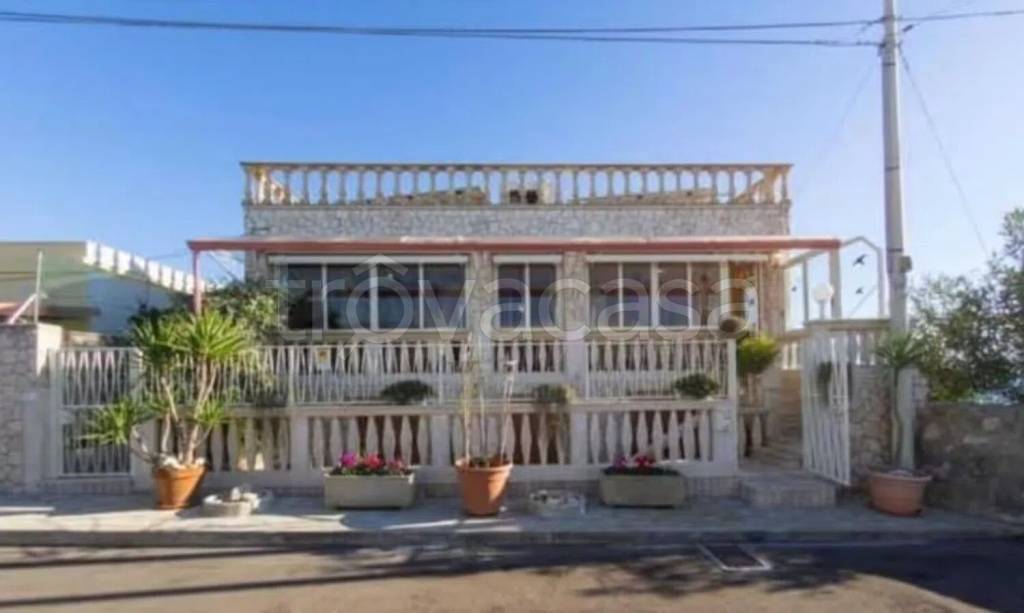 casa indipendente in vendita a Patù