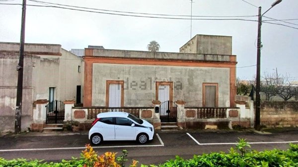 casa indipendente in vendita a Patù