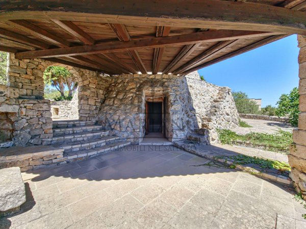 casa indipendente in vendita a Patù