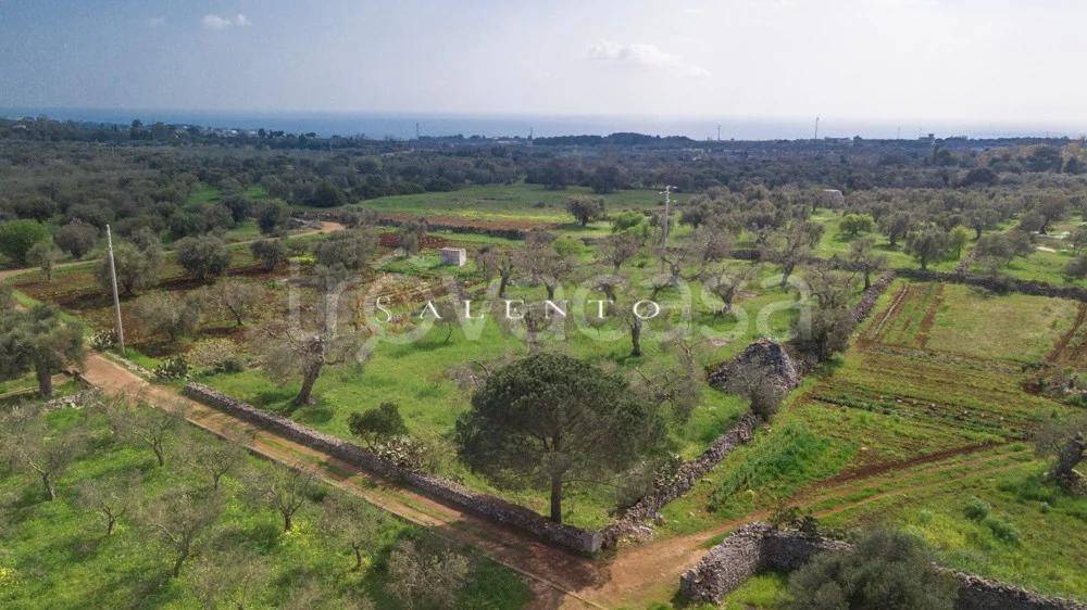appartamento in vendita a Patù in zona Marina di San Gregorio