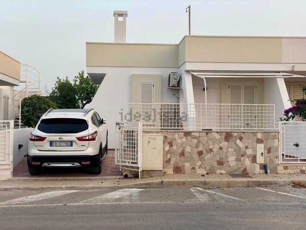 casa indipendente in vendita a Patù