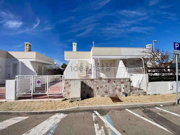 casa indipendente in vendita a Patù