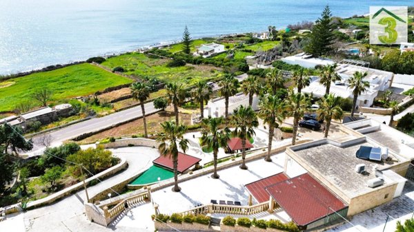 casa indipendente in vendita a Patù in zona Marina di San Gregorio