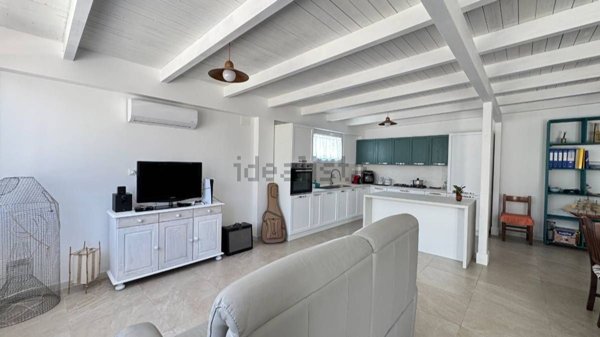 casa indipendente in vendita a Patù in zona Marina di San Gregorio