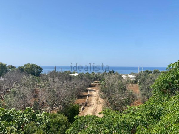 casa indipendente in vendita a Patù in zona Marina di San Gregorio
