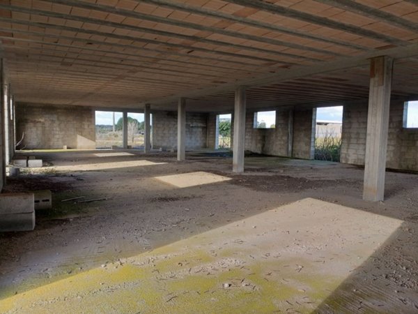 negozio in vendita a Poggiardo