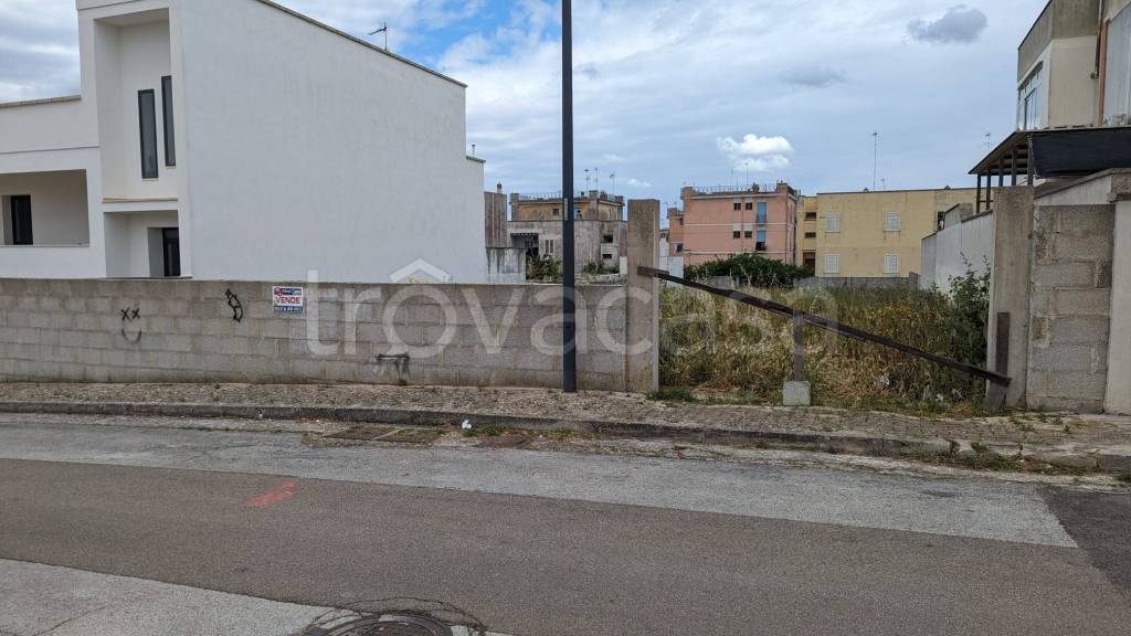 casa indipendente in vendita a Poggiardo