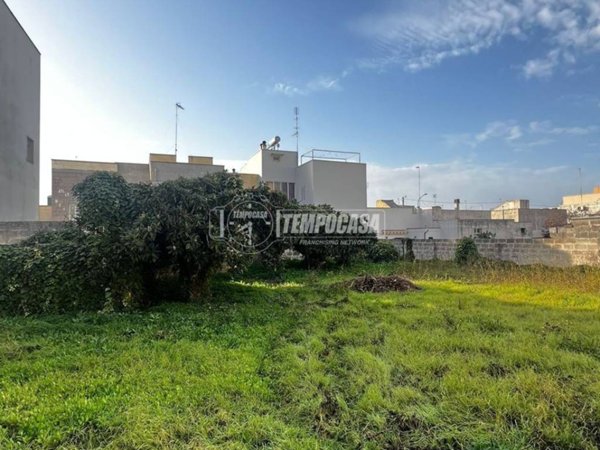 casa indipendente in vendita a Poggiardo