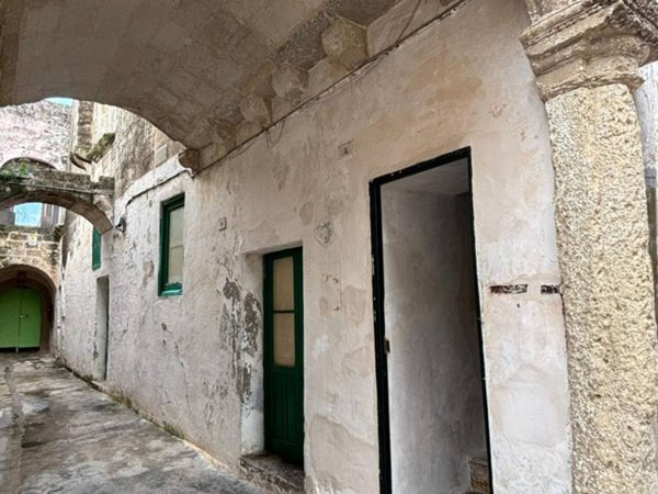 casa indipendente in vendita a Poggiardo