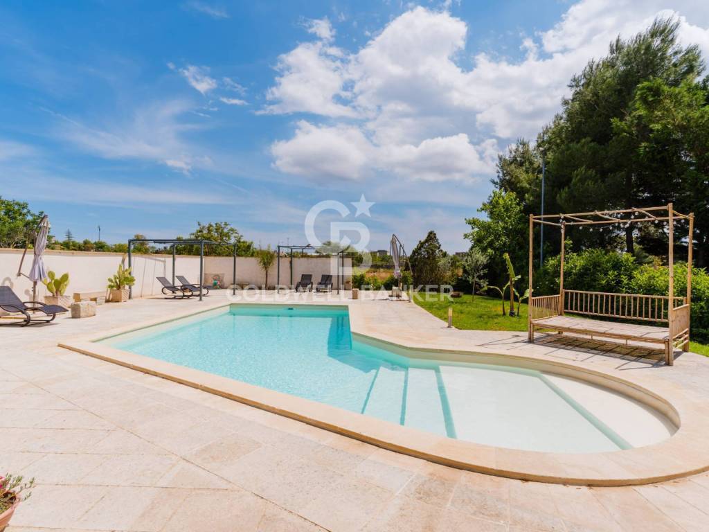 casa indipendente in vendita a Poggiardo