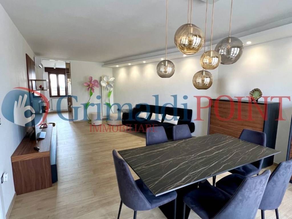 casa indipendente in vendita a Poggiardo