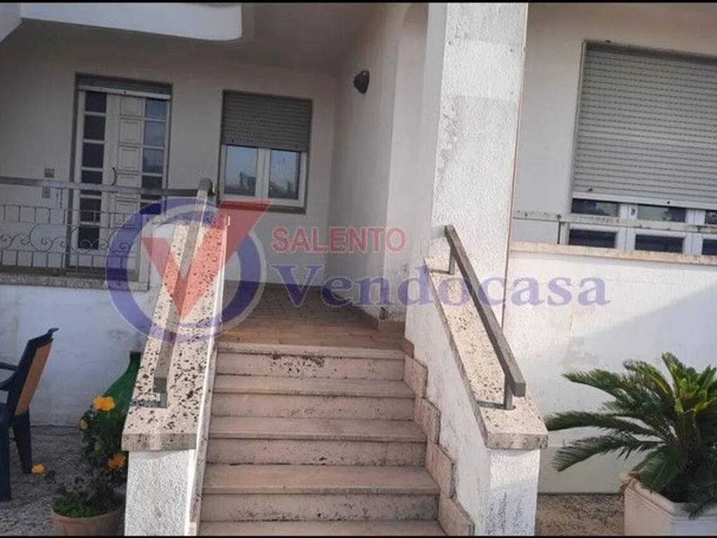 casa indipendente in vendita a Poggiardo
